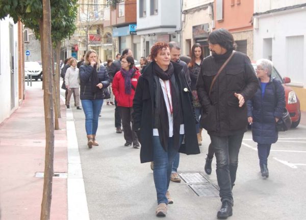 La marxa l’han encapçalada l’alcaldessa de Sant Quirze, Elisabeth Oliveras, i el regidor David Camina